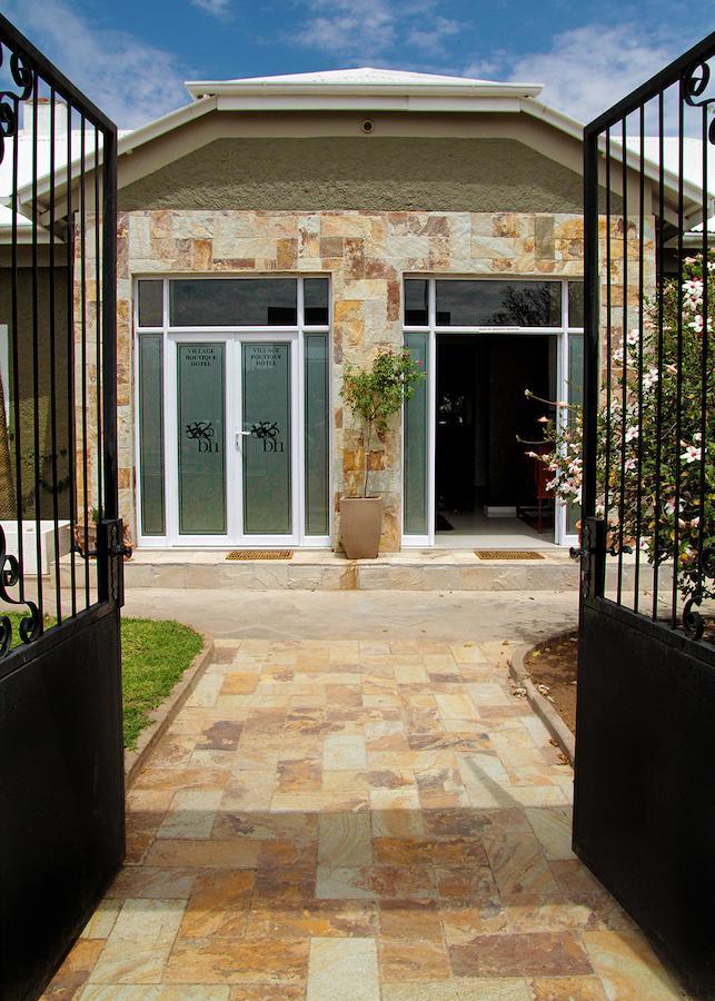 Village Boutique Hotel Otjiwarongo Exterior foto